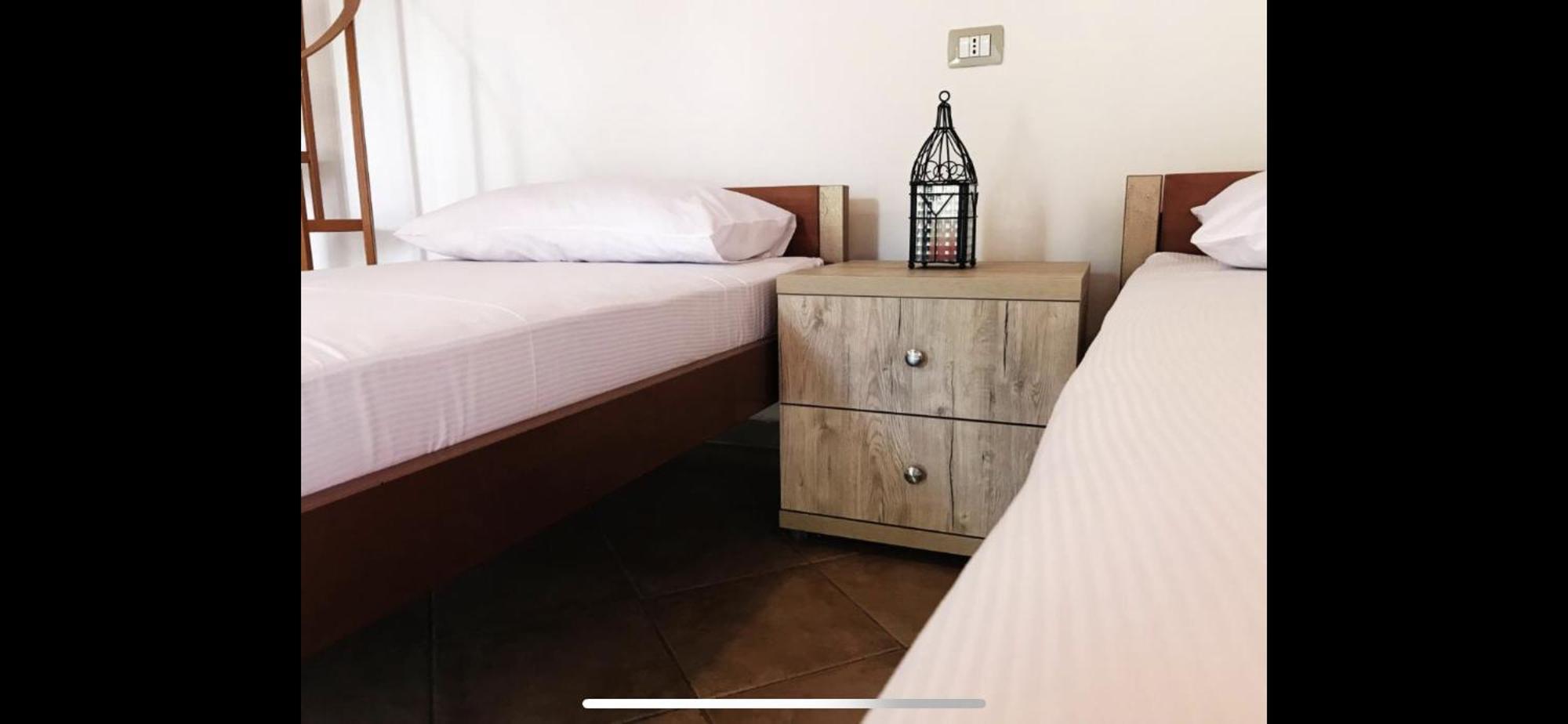 Flutura Apartments Вльора Екстер'єр фото