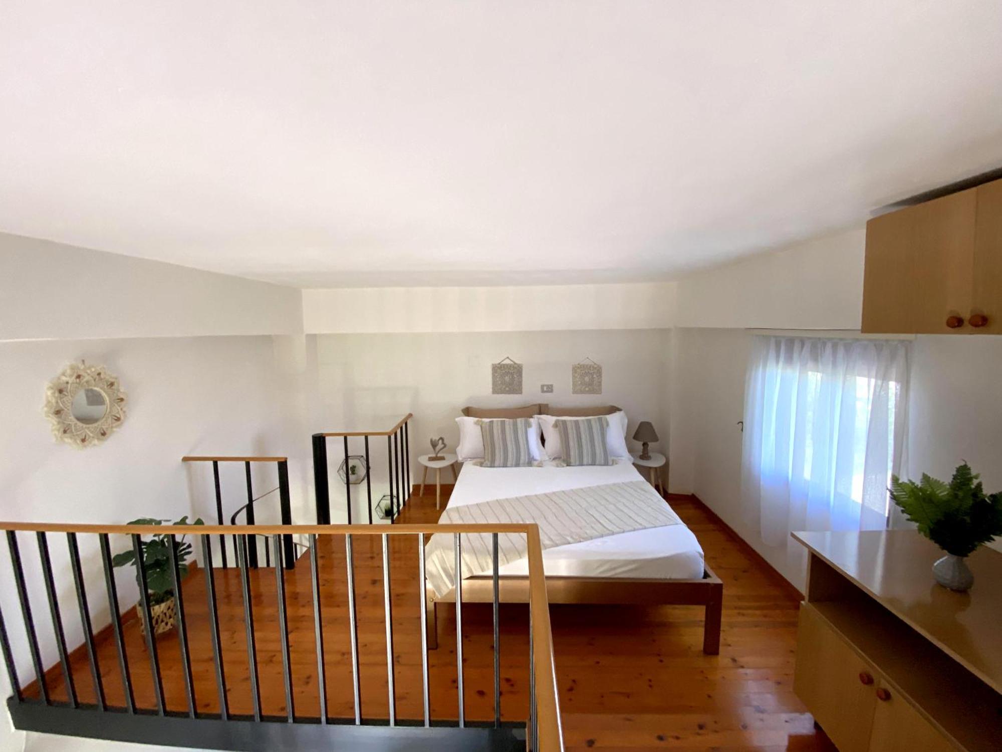 Flutura Apartments Вльора Екстер'єр фото